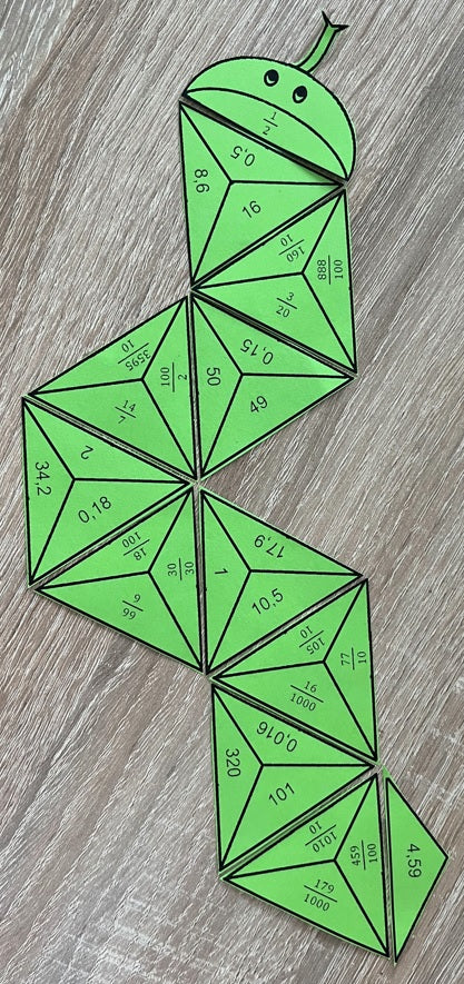 Hadí domino